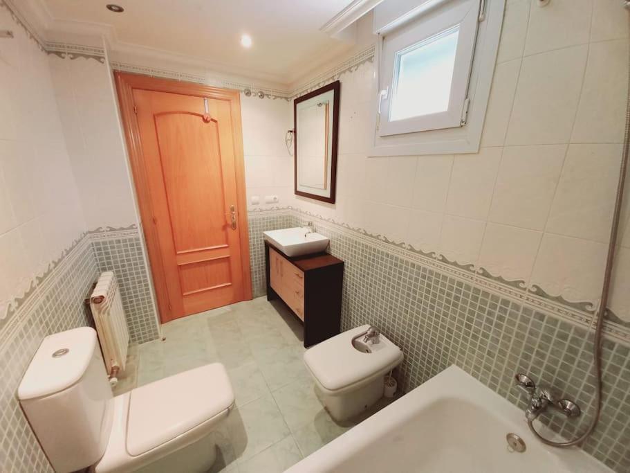 Apartamento Para 5 Personas Con Garaje A 10 Minutos De バリャドリド エクステリア 写真